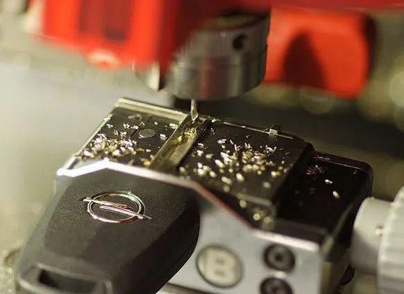 Universal Locksmith Store Dallas, TX 214-382-2853 - 11-Key-Cutting