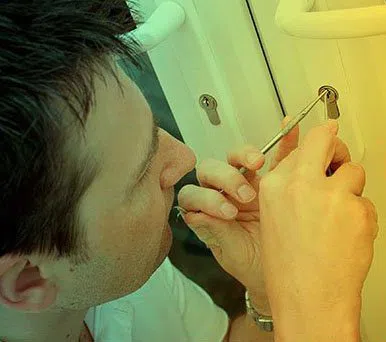 Universal Locksmith Store Dallas, TX 214-382-2853 Universal Locksmith Store Dallas, TX 214-382-2853 - 5-Locksmith-around-Me